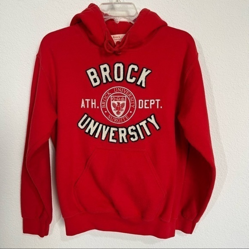 Brock University Ath. Dept. Embroidered Surgite Hoodie Red Cotton Vintage Small